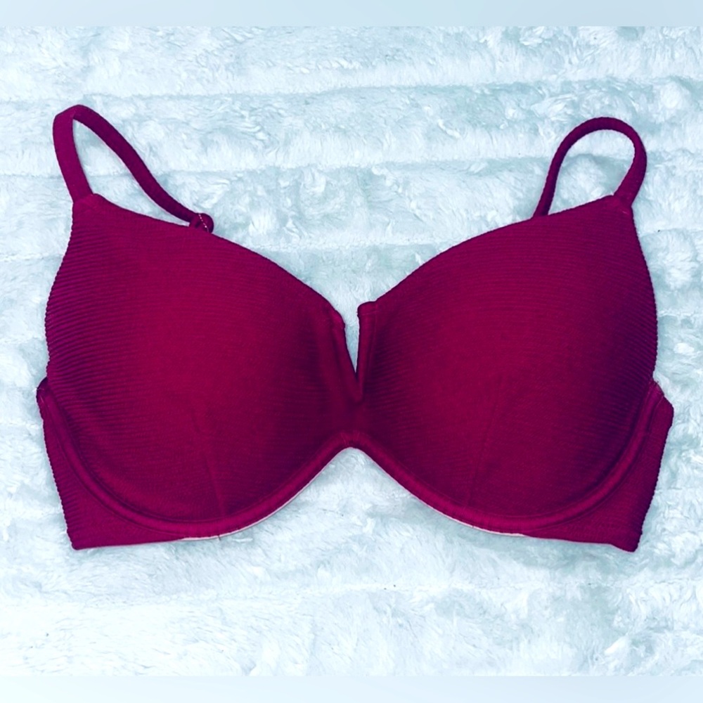 Shade & Shore bathing suit bra size 36D
